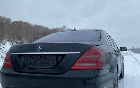 Mercedes-Benz S-Класс, 2009 год, 2 000 000 рублей, 2 фотография