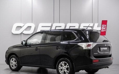 Mitsubishi Outlander III рестайлинг 3, 2013 год, 1 579 000 рублей, 2 фотография