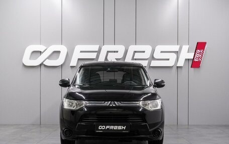 Mitsubishi Outlander III рестайлинг 3, 2013 год, 1 579 000 рублей, 3 фотография