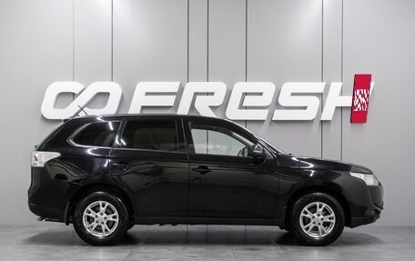 Mitsubishi Outlander III рестайлинг 3, 2013 год, 1 579 000 рублей, 5 фотография