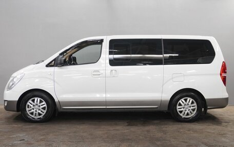 Hyundai H-1 II рестайлинг, 2016 год, 1 989 000 рублей, 8 фотография