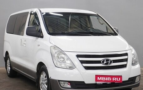 Hyundai H-1 II рестайлинг, 2016 год, 1 989 000 рублей, 3 фотография