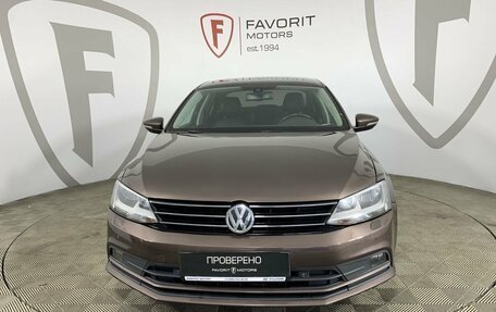 Volkswagen Jetta VI, 2016 год, 1 049 000 рублей, 2 фотография