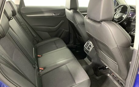 Skoda Karoq I, 2021 год, 2 389 000 рублей, 16 фотография