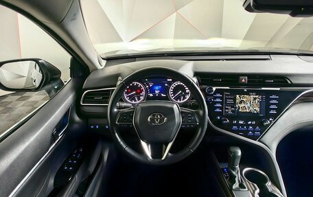 Toyota Camry, 2020 год, 3 149 000 рублей, 15 фотография