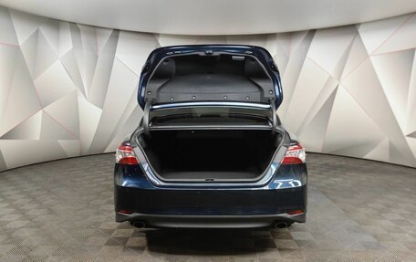 Toyota Camry, 2020 год, 3 149 000 рублей, 21 фотография