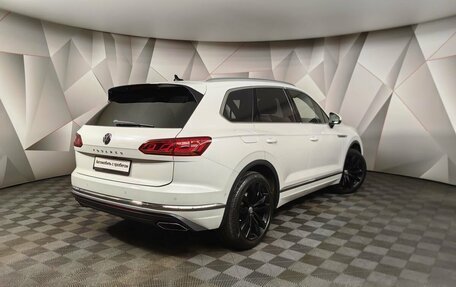 Volkswagen Touareg III, 2020 год, 6 299 000 рублей, 2 фотография