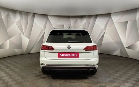 Volkswagen Touareg III, 2020 год, 6 299 000 рублей, 8 фотография