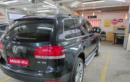 Volkswagen Touareg III, 2005 год, 870 000 рублей, 3 фотография