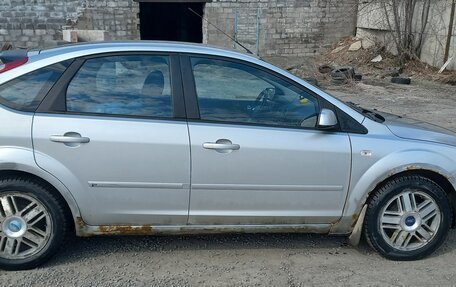 Ford Focus II рестайлинг, 2006 год, 400 000 рублей, 2 фотография