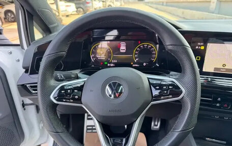 Volkswagen Golf VIII, 2022 год, 1 727 080 рублей, 8 фотография