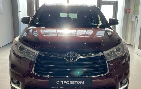 Toyota Highlander III, 2014 год, 2 810 000 рублей, 2 фотография