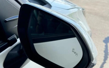 Toyota Yaris Cross, 2022 год, 1 326 000 рублей, 15 фотография