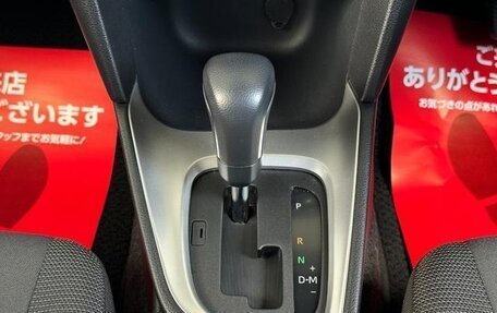 Toyota Yaris Cross, 2022 год, 1 326 000 рублей, 31 фотография
