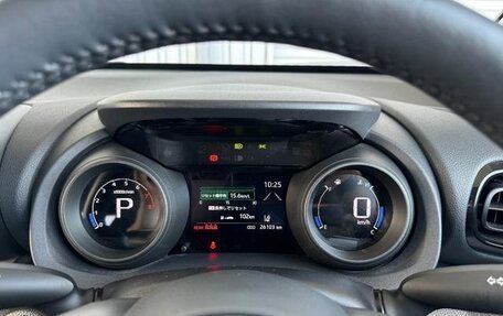 Toyota Yaris Cross, 2022 год, 1 326 000 рублей, 38 фотография