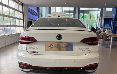 Volkswagen Lavida, 2025 год, 1 900 000 рублей, 4 фотография