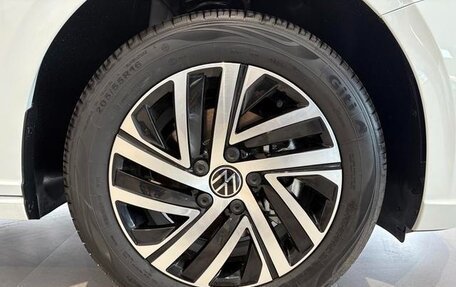 Volkswagen Lavida, 2025 год, 1 900 000 рублей, 11 фотография