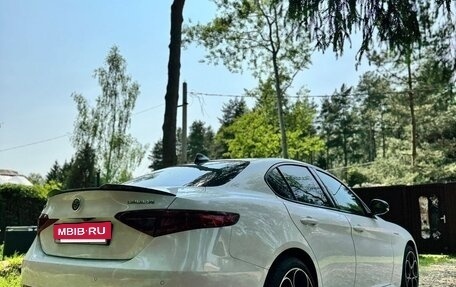 Alfa Romeo Giulia II, 2022 год, 4 999 999 рублей, 3 фотография
