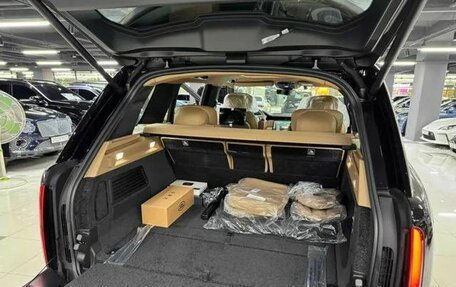 Land Rover Range Rover IV рестайлинг, 2025 год, 25 600 000 рублей, 12 фотография