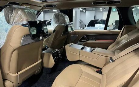 Land Rover Range Rover IV рестайлинг, 2025 год, 25 600 000 рублей, 10 фотография
