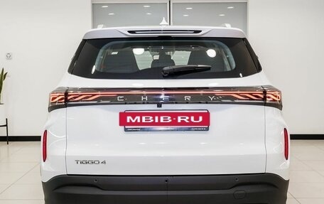 Chery Tiggo 4 I рестайлинг, 2025 год, 2 420 000 рублей, 4 фотография