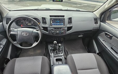 Toyota Hilux VII, 2014 год, 3 800 000 рублей, 6 фотография