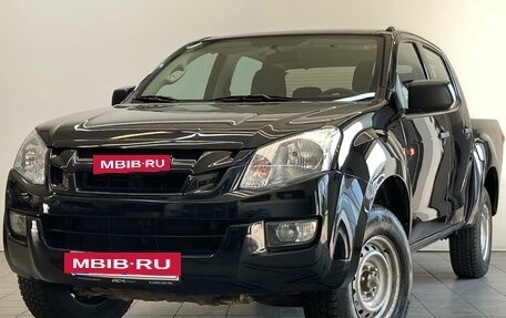 Isuzu D-Max II, 2017 год, 1 790 000 рублей, 2 фотография