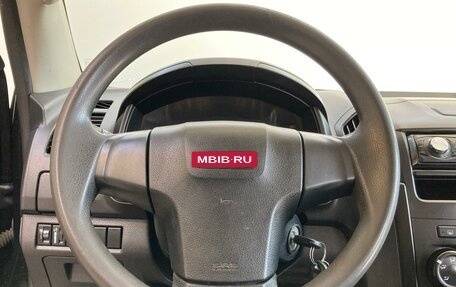 Isuzu D-Max II, 2017 год, 1 790 000 рублей, 11 фотография
