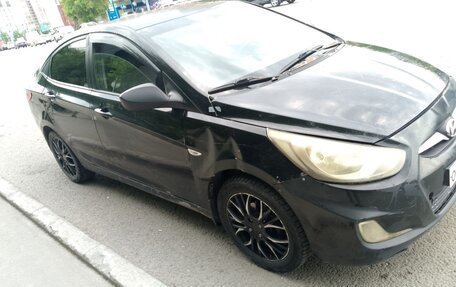 Hyundai Solaris II рестайлинг, 2011 год, 590 000 рублей, 6 фотография