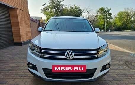 Volkswagen Tiguan I, 2012 год, 1 190 000 рублей, 2 фотография