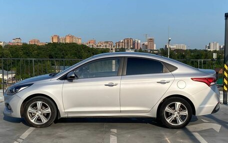 Hyundai Solaris II рестайлинг, 2019 год, 1 379 000 рублей, 2 фотография