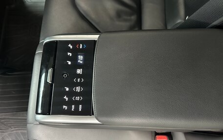 Toyota Camry, 2019 год, 2 450 000 рублей, 9 фотография
