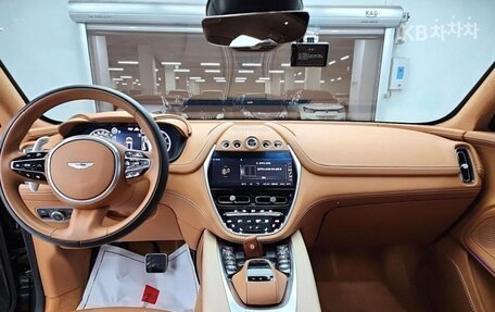 Aston Martin DBX I, 2021 год, 15 000 000 рублей, 7 фотография