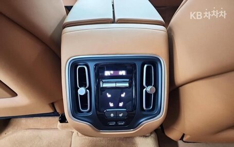 Aston Martin DBX I, 2021 год, 15 000 000 рублей, 19 фотография