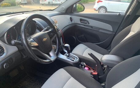 Chevrolet Cruze II, 2013 год, 850 000 рублей, 6 фотография