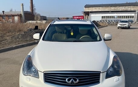 Infiniti QX50 I рестайлинг, 2013 год, 1 800 000 рублей, 1 фотография