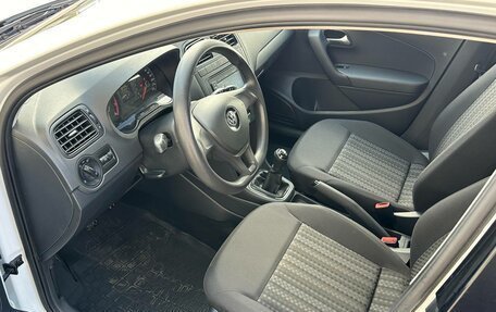 Volkswagen Polo VI (EU Market), 2017 год, 1 000 000 рублей, 10 фотография