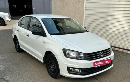 Volkswagen Polo VI (EU Market), 2017 год, 1 000 000 рублей, 3 фотография
