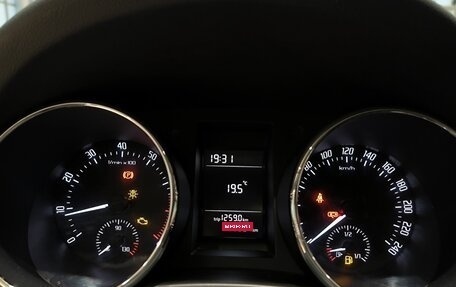 Skoda Yeti I рестайлинг, 2015 год, 1 270 000 рублей, 17 фотография