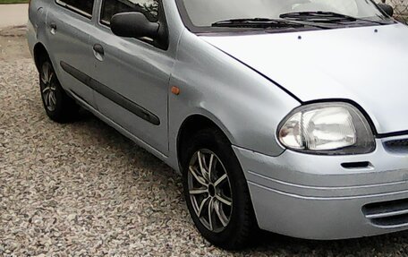 Renault Clio III, 2001 год, 235 000 рублей, 6 фотография