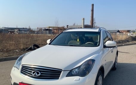 Infiniti QX50 I рестайлинг, 2013 год, 1 800 000 рублей, 8 фотография