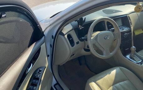 Infiniti QX50 I рестайлинг, 2013 год, 1 800 000 рублей, 20 фотография