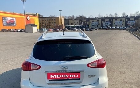 Infiniti QX50 I рестайлинг, 2013 год, 1 800 000 рублей, 22 фотография