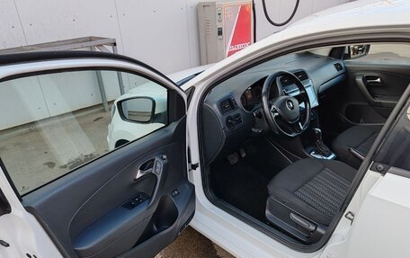 Volkswagen Polo VI (EU Market), 2016 год, 1 200 000 рублей, 8 фотография