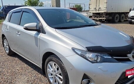 Toyota Auris II, 2013 год, 1 230 000 рублей, 2 фотография
