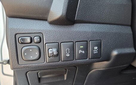 Toyota Auris II, 2013 год, 1 230 000 рублей, 33 фотография