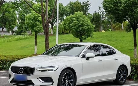 Volvo S60 III, 2022 год, 2 500 666 рублей, 1 фотография