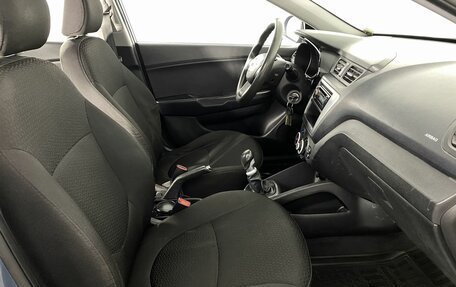 KIA Rio III рестайлинг, 2011 год, 700 000 рублей, 10 фотография