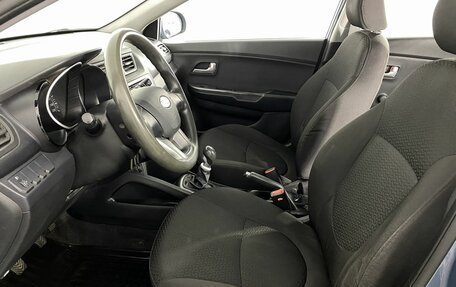 KIA Rio III рестайлинг, 2011 год, 700 000 рублей, 11 фотография
