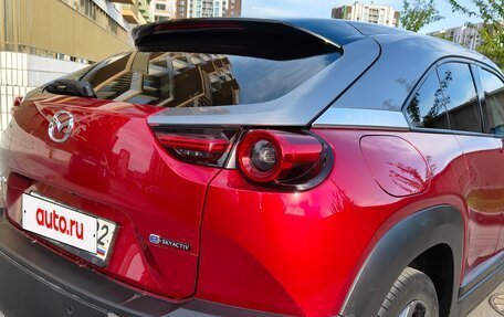 Mazda MX-30, 2021 год, 2 230 000 рублей, 19 фотография